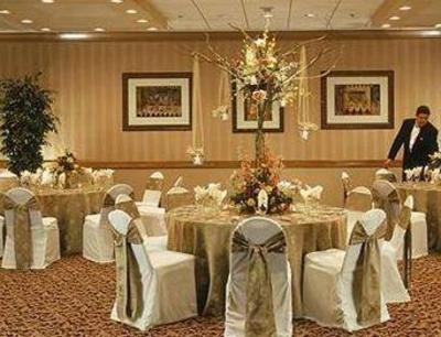 фото отеля Saginaw Plaza Hotel & Convention Center