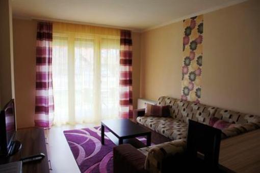 фото отеля Cserkeszolo Apartman