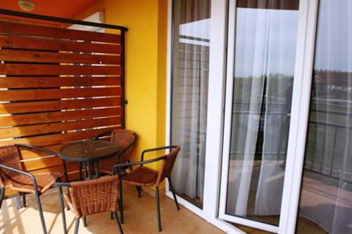 фото отеля Cserkeszolo Apartman