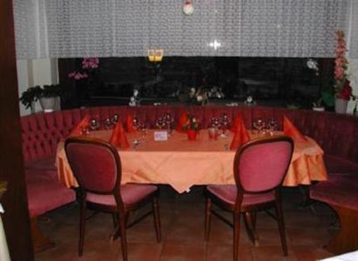 фото отеля Hotel Rheinkrone