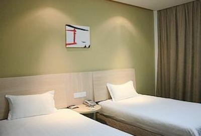 фото отеля Green Tree Inn Ningbo Baizhang East Road