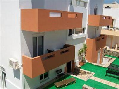 фото отеля Elounda Sunrise Apartments