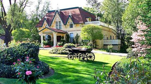 фото отеля Madrona Manor Wine Country Inn and Restaurant