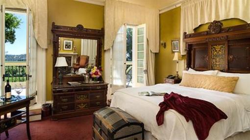 фото отеля Madrona Manor Wine Country Inn and Restaurant