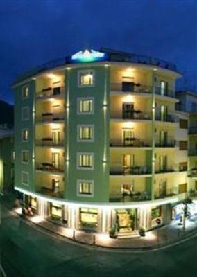 фото отеля Tourist Hotel Sorrento
