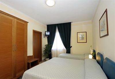 фото отеля Tourist Hotel Sorrento