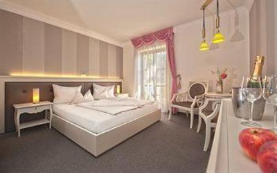 фото отеля Hotel Villa Groff
