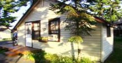 фото отеля The Beach House Mackinaw City
