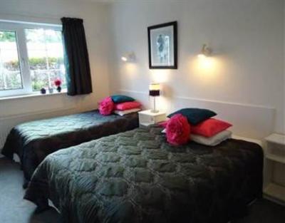 фото отеля Hazelbrook B&B Killarney