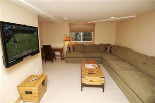 фото отеля Frias Properties - Galena St Neighborhood