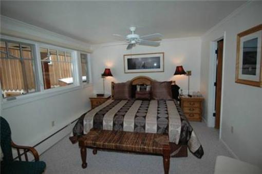 фото отеля Frias Properties - Galena St Neighborhood