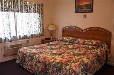 фото отеля Nob Hill Lodge