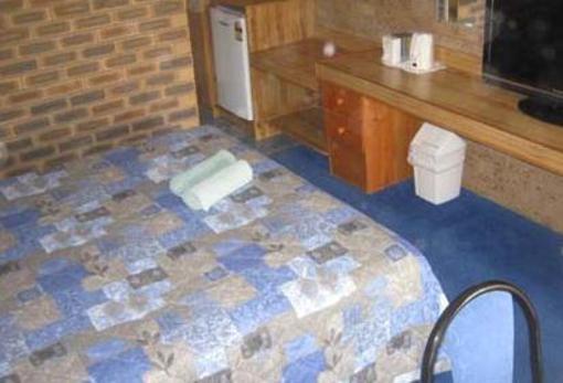 фото отеля Settlers Motor Inn