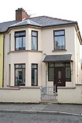фото отеля Derry Self Catering Apartments
