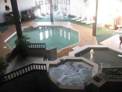 фото отеля Knights Inn Orillia