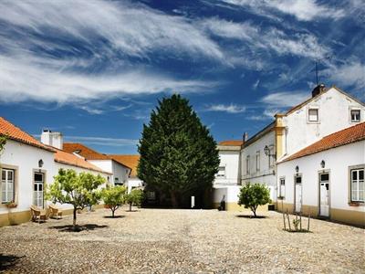 фото отеля Quinta da Praia das Fontes