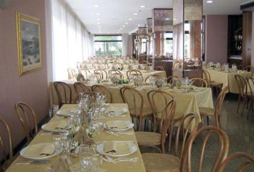 фото отеля Hotel Cristallo Senigaglia