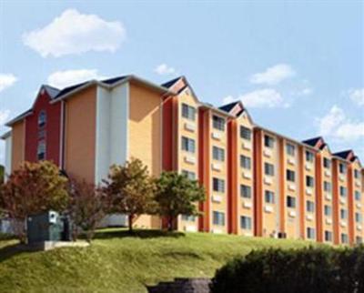 фото отеля Microtel Suites at Music Road