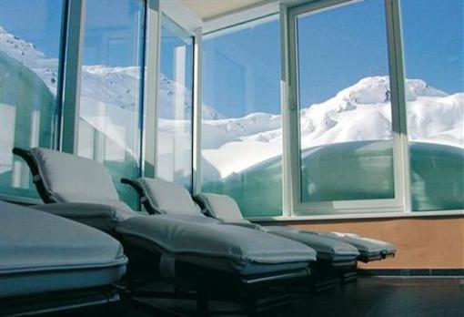 фото отеля Alpenhotel St. Christoph am Arlberg