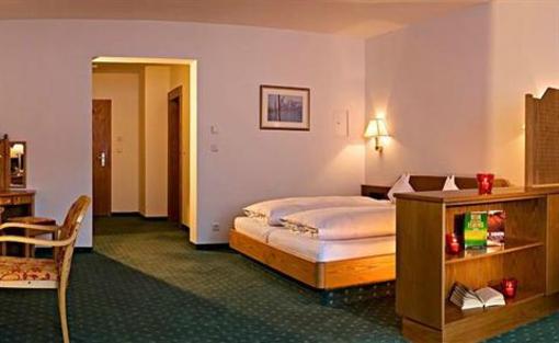 фото отеля Alpenhotel St. Christoph am Arlberg