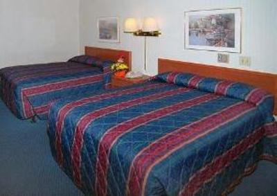 фото отеля Rodeway Inn Westfield North County Mall San Diego