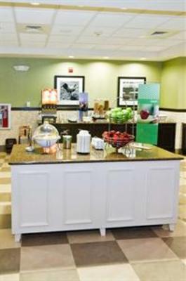 фото отеля Hampton Inn & Suites Exeter