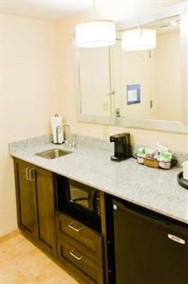 фото отеля Hampton Inn & Suites Exeter