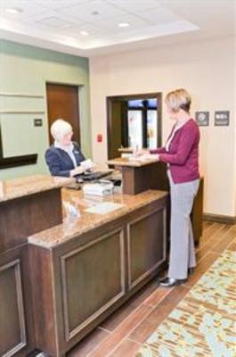 фото отеля Hampton Inn & Suites Exeter
