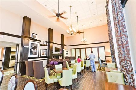 фото отеля Hampton Inn & Suites Exeter