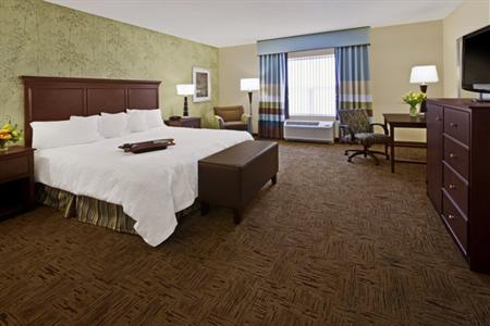 фото отеля Hampton Inn & Suites Exeter