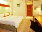 фото отеля Harris Hotel Sentul City Bogor