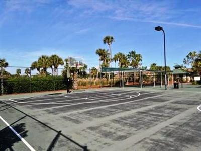 фото отеля ResortQuest Vacation Rentals Beachside II Destin