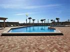 фото отеля ResortQuest Vacation Rentals Beachside II Destin