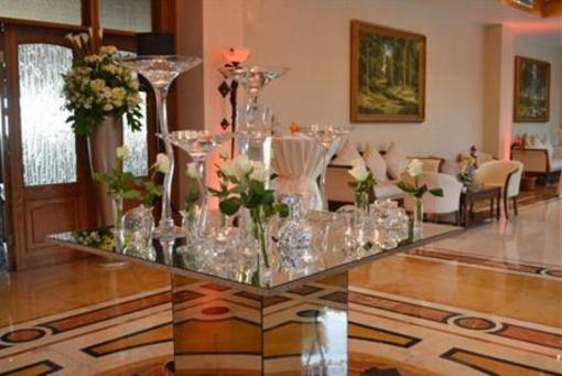 фото отеля Bzommar Palace Hotel