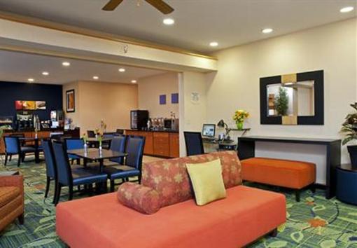 фото отеля Fairfield Inn Lansing West