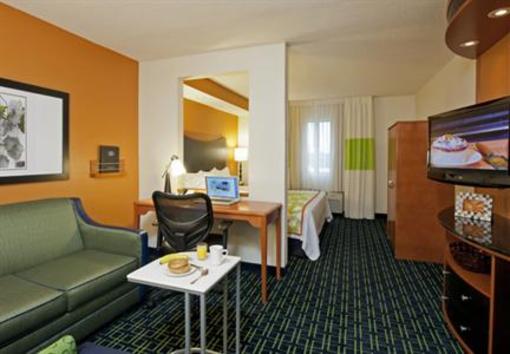 фото отеля Fairfield Inn Lansing West