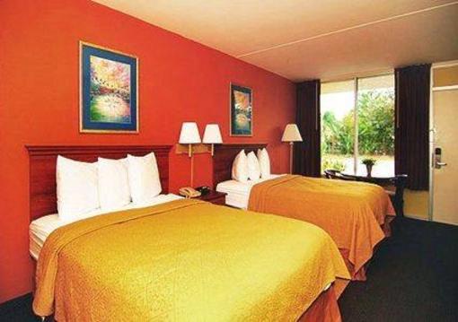фото отеля Quality Inn North Bradenton
