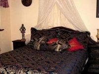 Carmelot Bed & Breakfast