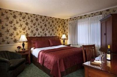 фото отеля Inn by the Harbor