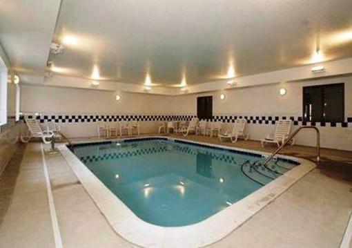 фото отеля Comfort Inn & Suites Muncie