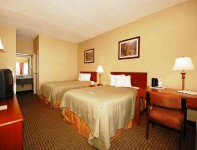 фото отеля Colonial Inn Kingsport