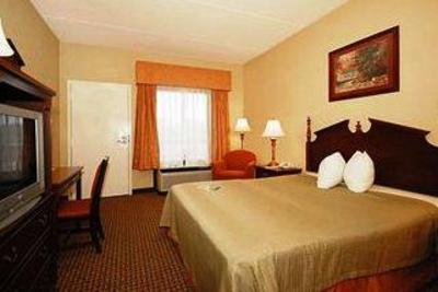 фото отеля Colonial Inn Kingsport