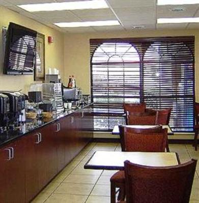 фото отеля Colonial Inn Kingsport