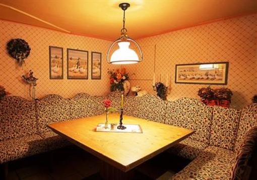 фото отеля Hotel Meyer Alter Bergischer Gasthof