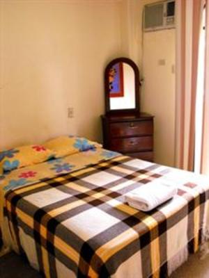 фото отеля Hostal Guayaquil