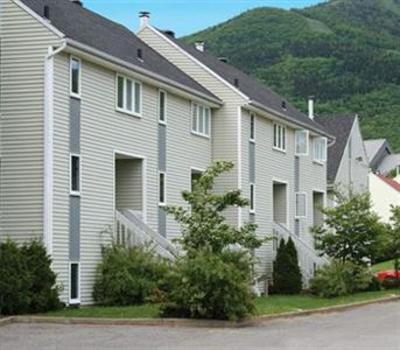 фото отеля Au Pied du Mont Sainte-Anne