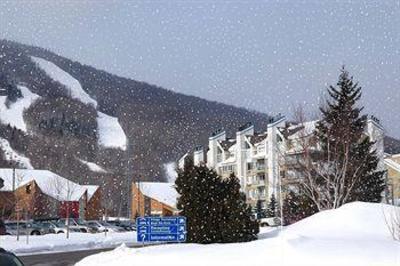 фото отеля Au Pied du Mont Sainte-Anne