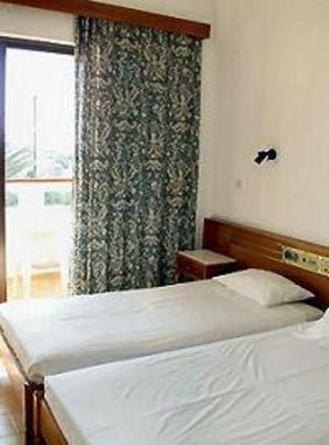 фото отеля Sea View Apartments Petaloudes