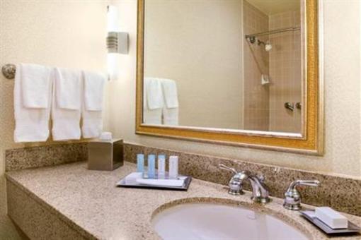 фото отеля Hilton Suites Boca Raton