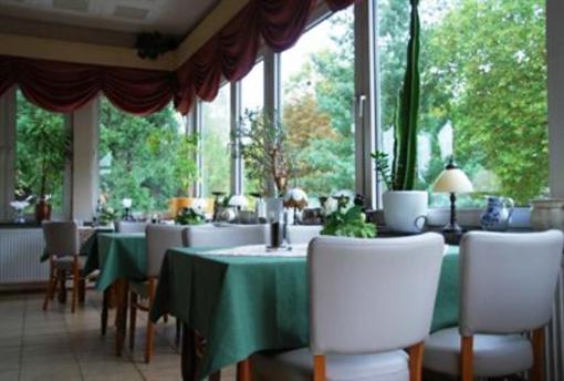 фото отеля Hotel am Westend